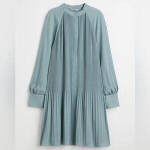 H&M Pleated Dress in Turquoise | Pleated Mini Dress | Turquoise Dress | Size M